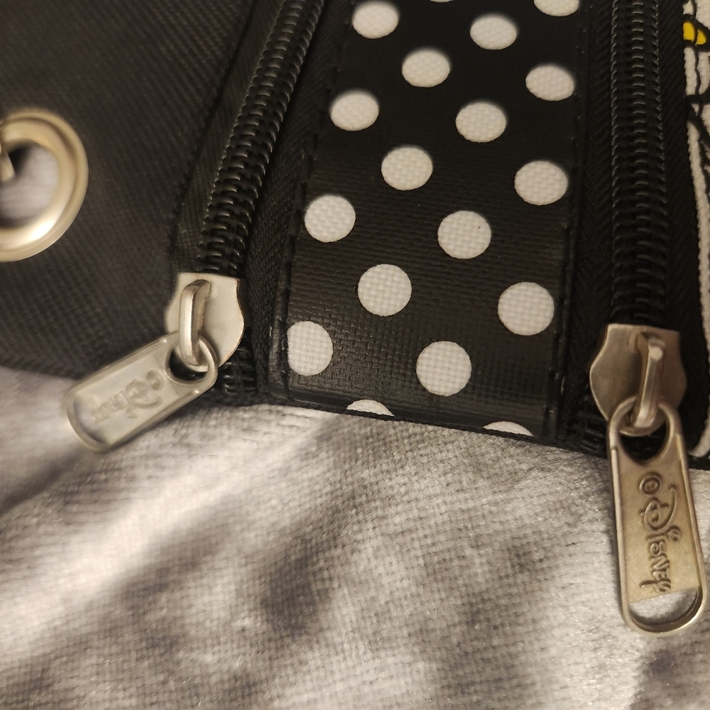 Mickey Mouse Disney Cross Body - Picture 4 of 5